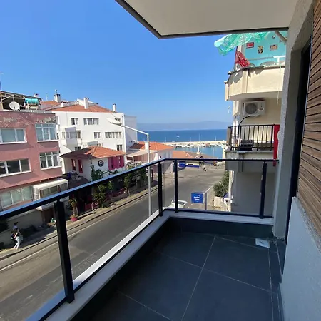 Theblue Cafe Restaurant Mudanya